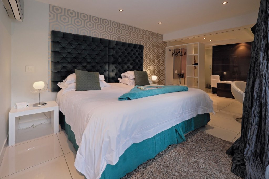 Фото Zest Boutique Hotel