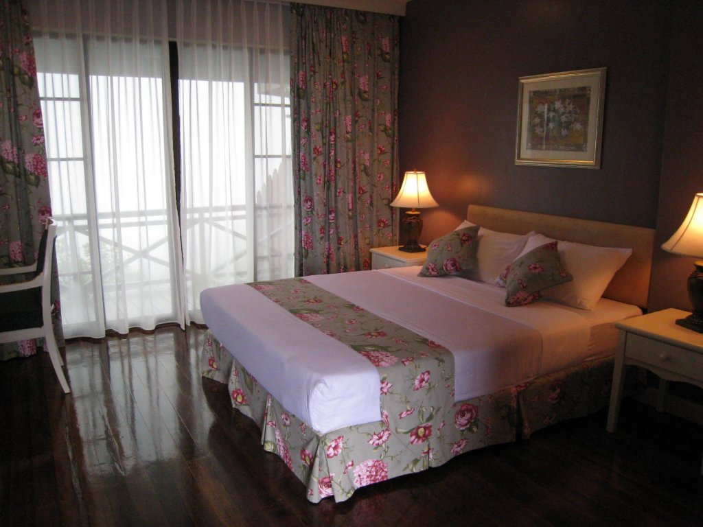 Фото Kasih Sayang Hill Resort