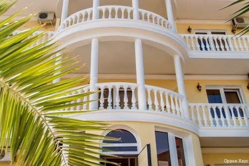 Фото Orange House