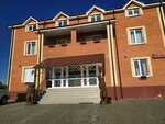 Medvedeff Bogdana Hitrovo (Ulyanovsk, Bogdana Khitrovo Street, 85), base, casa de descanso