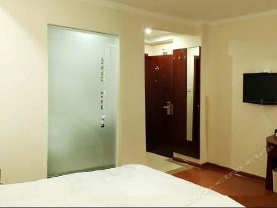 Фото GreenTree Inn Changzhou Chunqiuyancheng Express Hotel