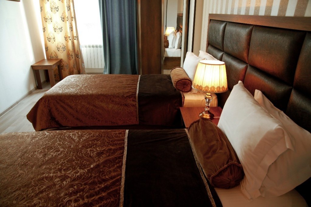 Фото Green Queen Hotel