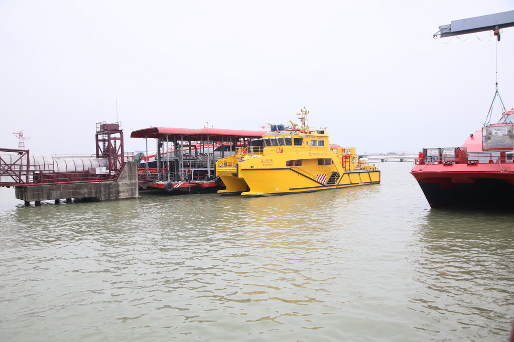 Sea and river stations SkyPier, Hong Kong, photo