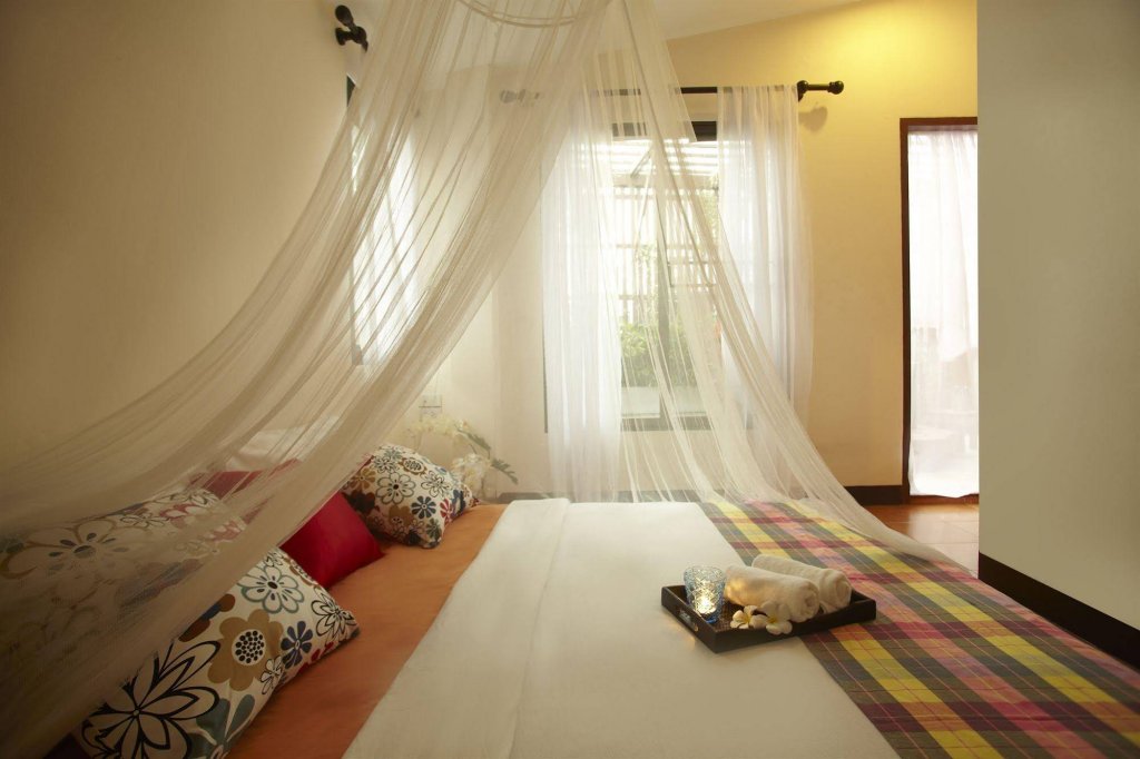 Фото Super OYO 484 Pannee Residence Khaosan SHA Plus