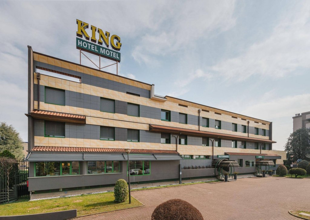 Фото Hotel King