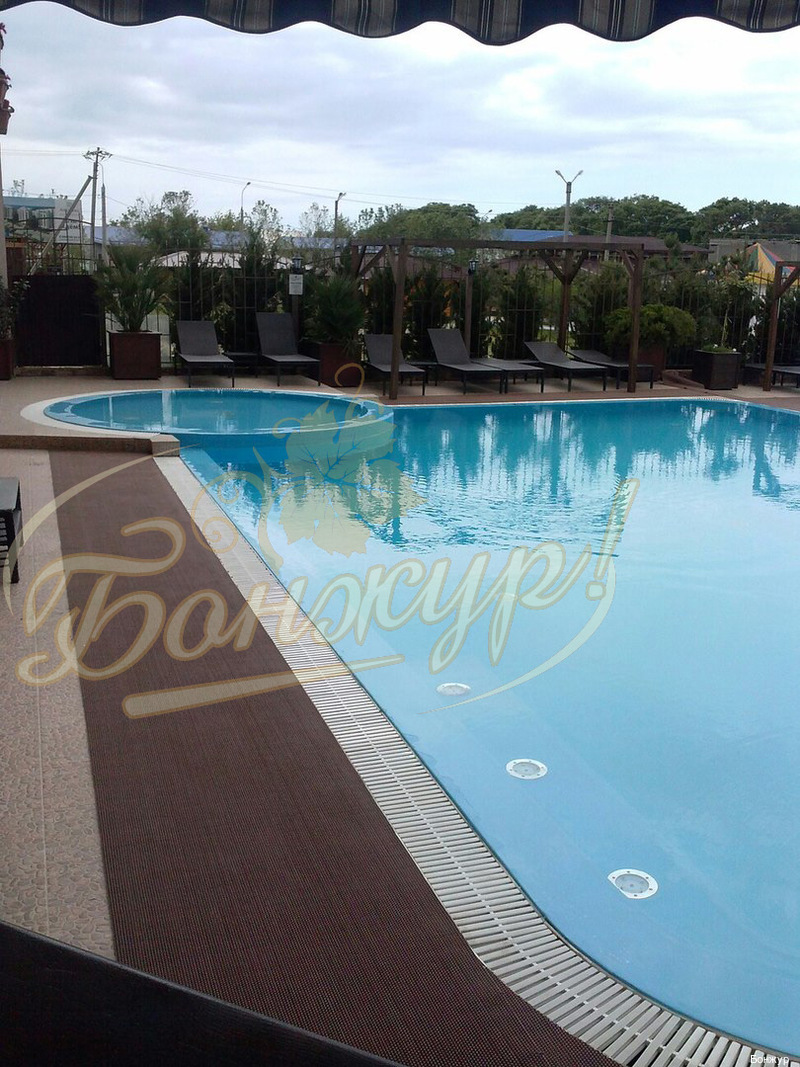 Фото Бонжур