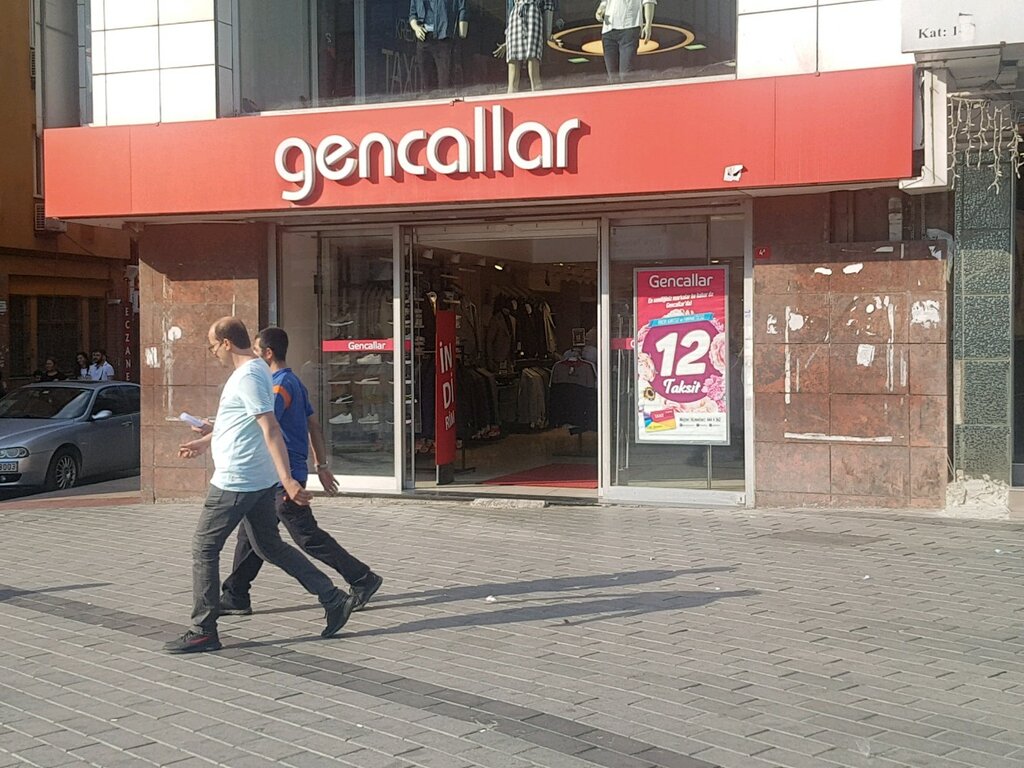 Shopping mall Gencallar, Gaziosmanpasa, photo