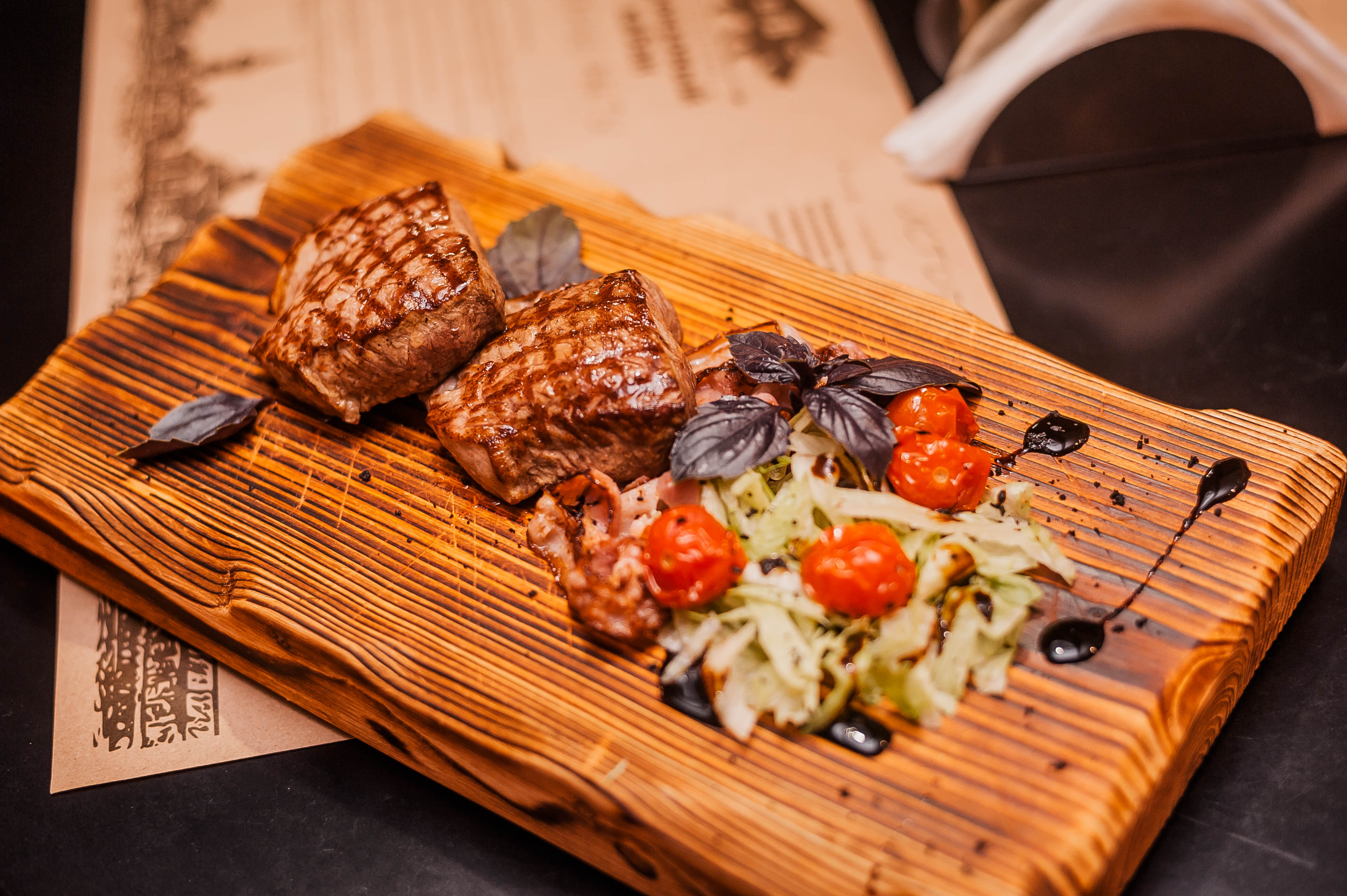 Фото Бронзовый Кабан