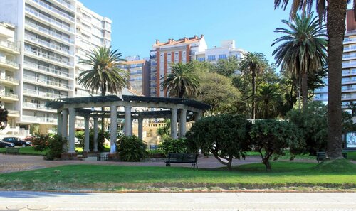 Внешний вид отеля Pocitos Plaza Hotel в Монтевидео, фото 4