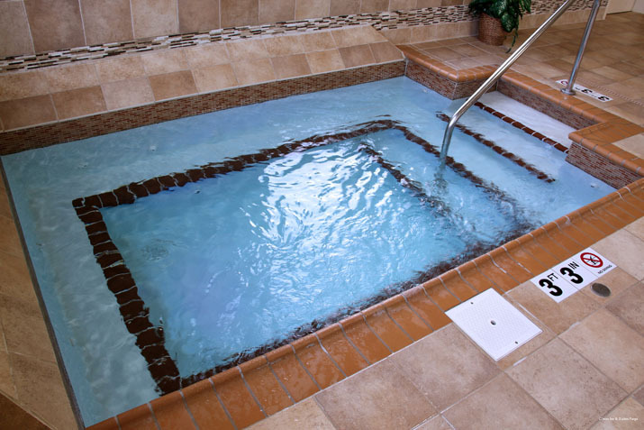 Фото C'mon Inn Fargo