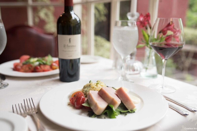 Фото Excelsior Inn