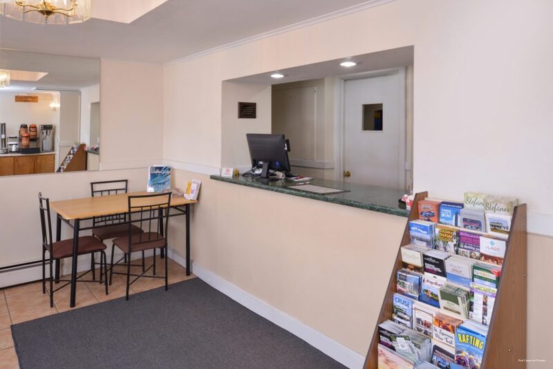 Фото Red Carpet Inn Pulaski