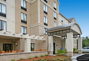 Гостиница TownePlace Suites by Marriott Wilmington/Wrightsville Beach