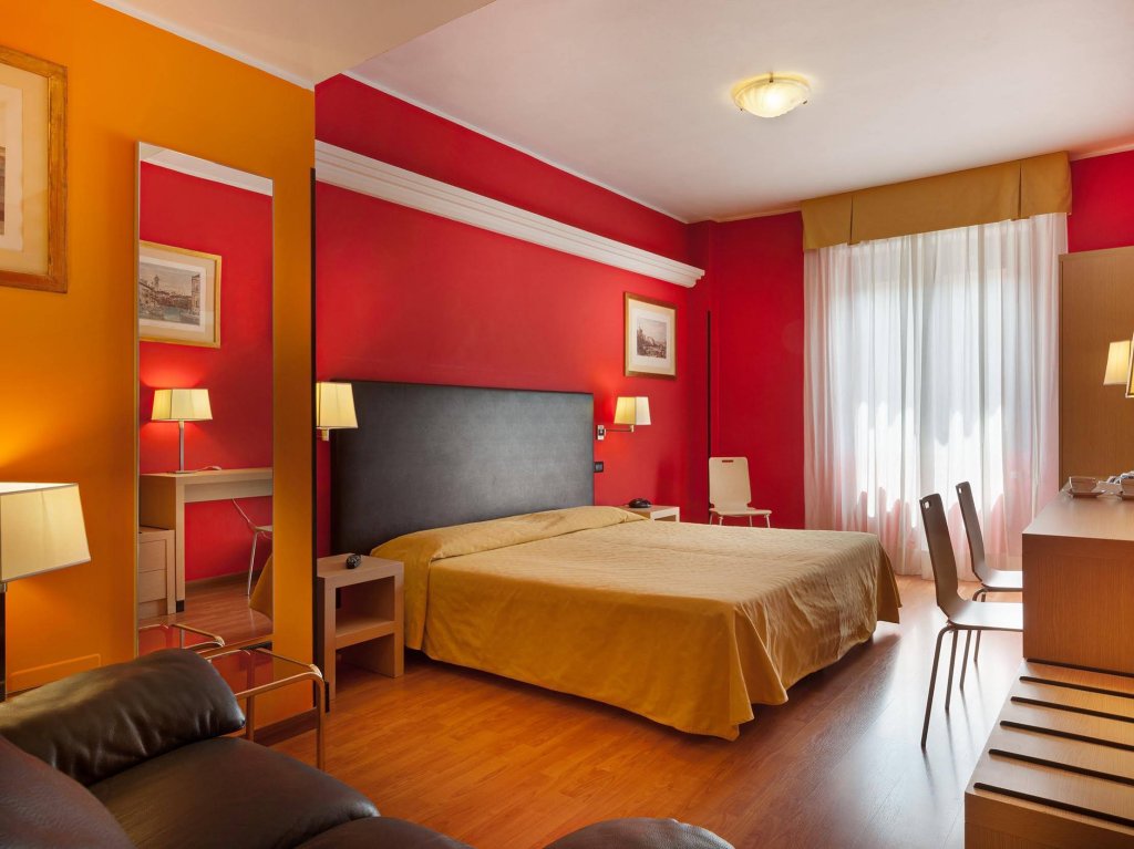 Фото Hotel Berlino Milano