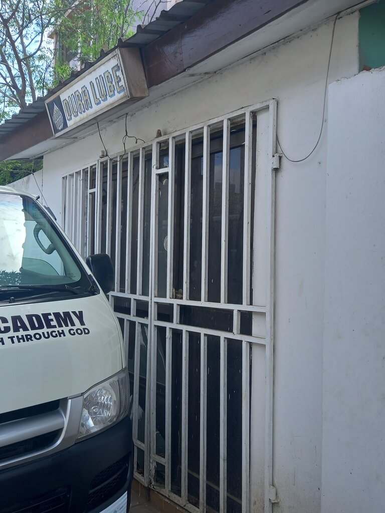 Lubricants Dura Lube, Accra, photo