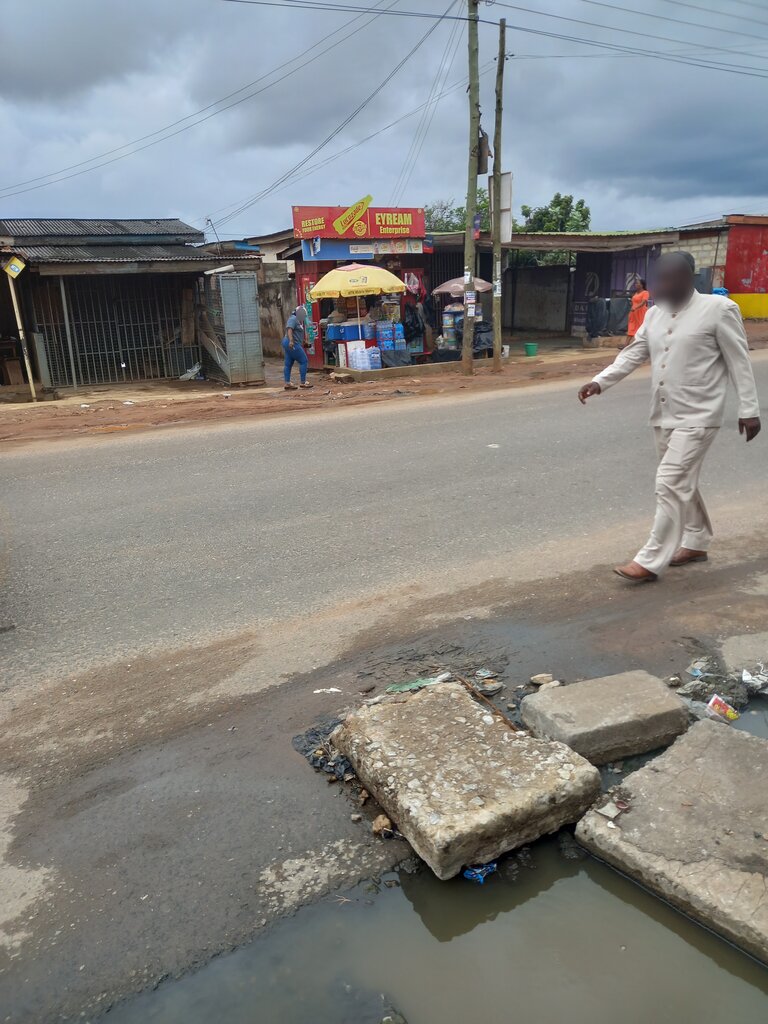 Beauty salon Cocos Unisex Wear, Accra, photo