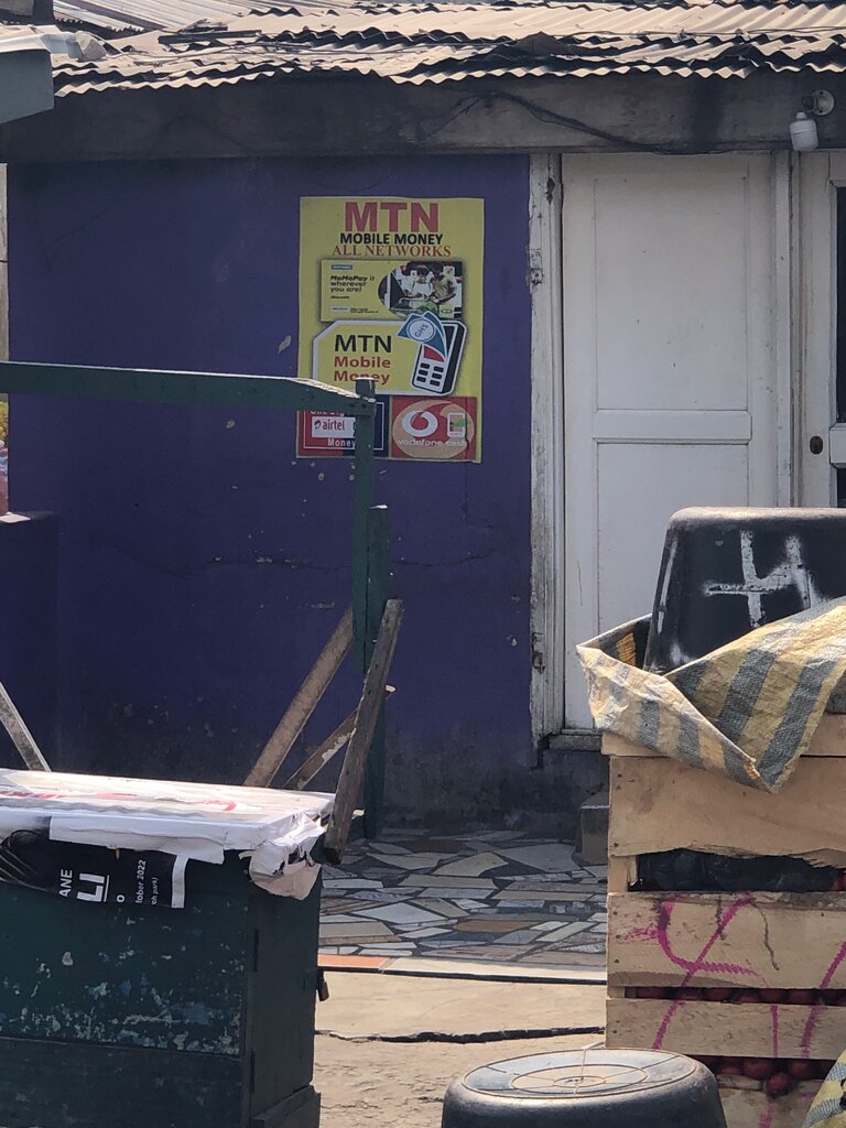 Money transfers Rapid Money, Accra, photo