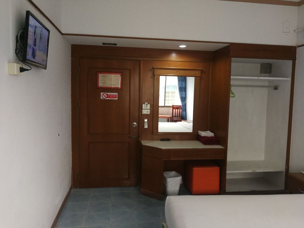 Фото China Garden Hotel