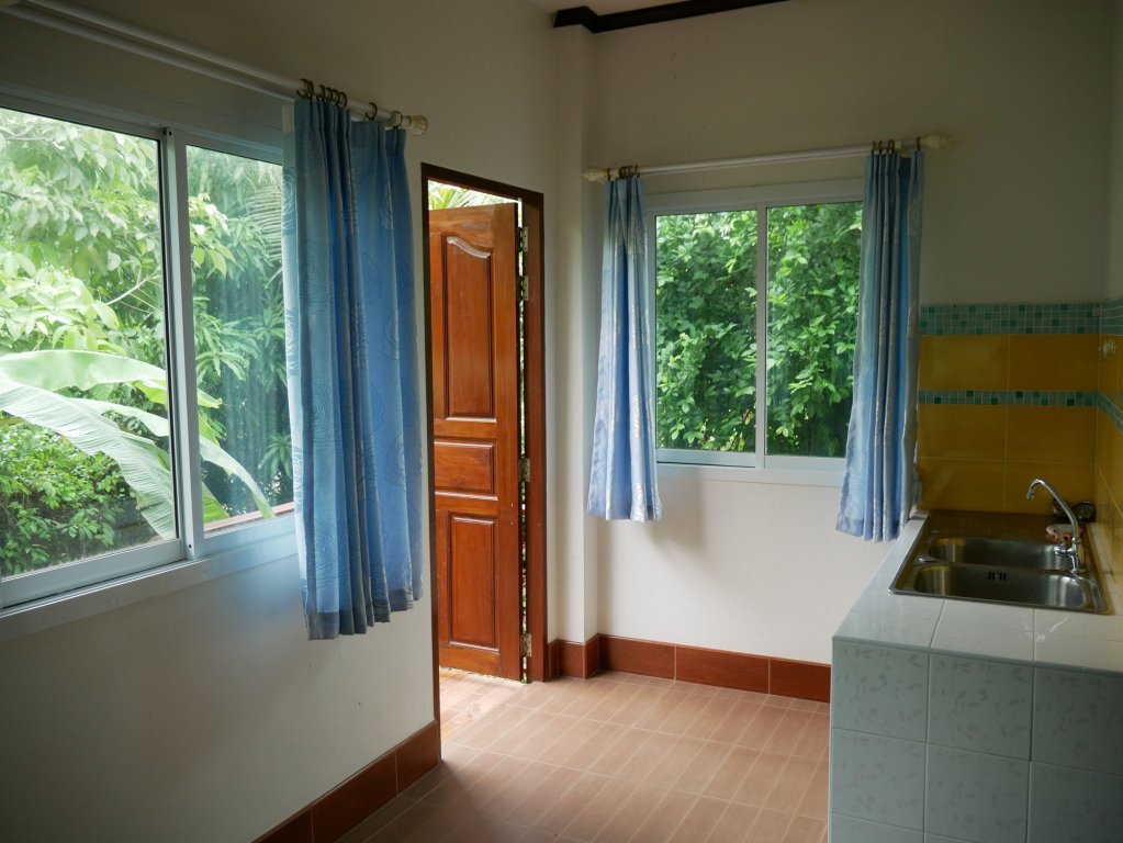 Фото Oyo 1036 Ban Bum Resort