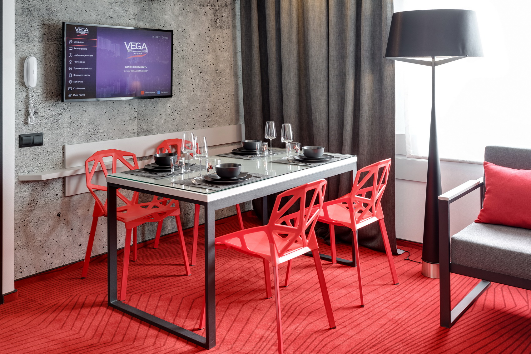 Фото отеля 2