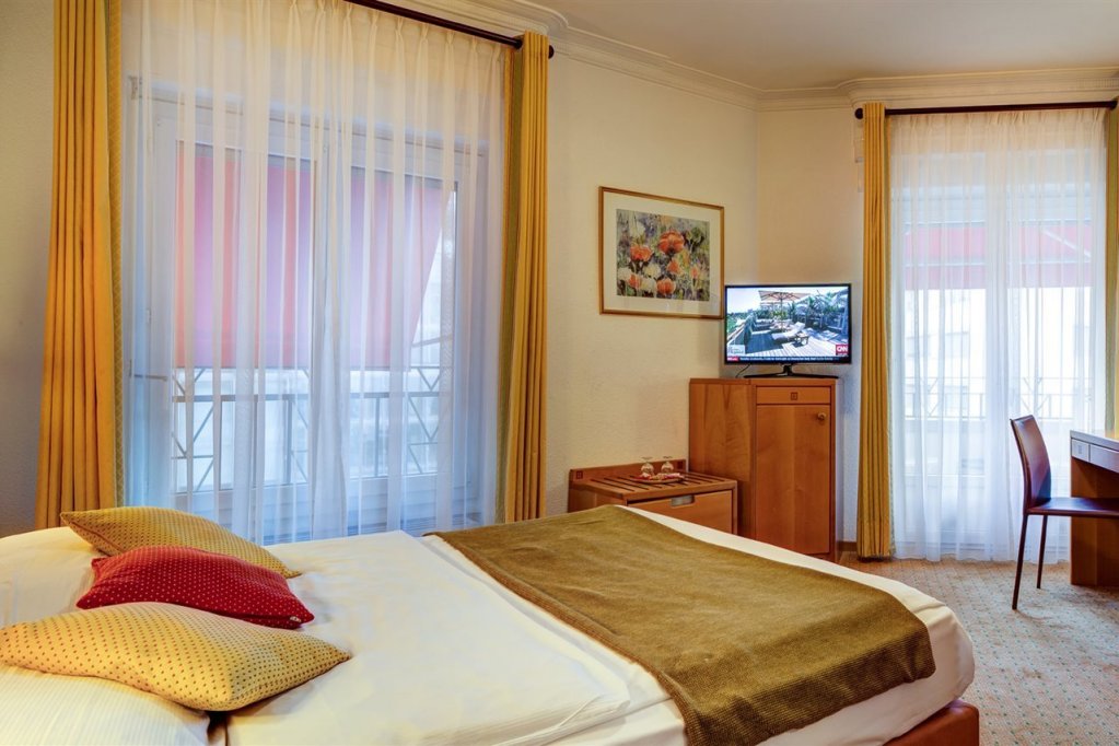 Фото Hotel Eden Genève