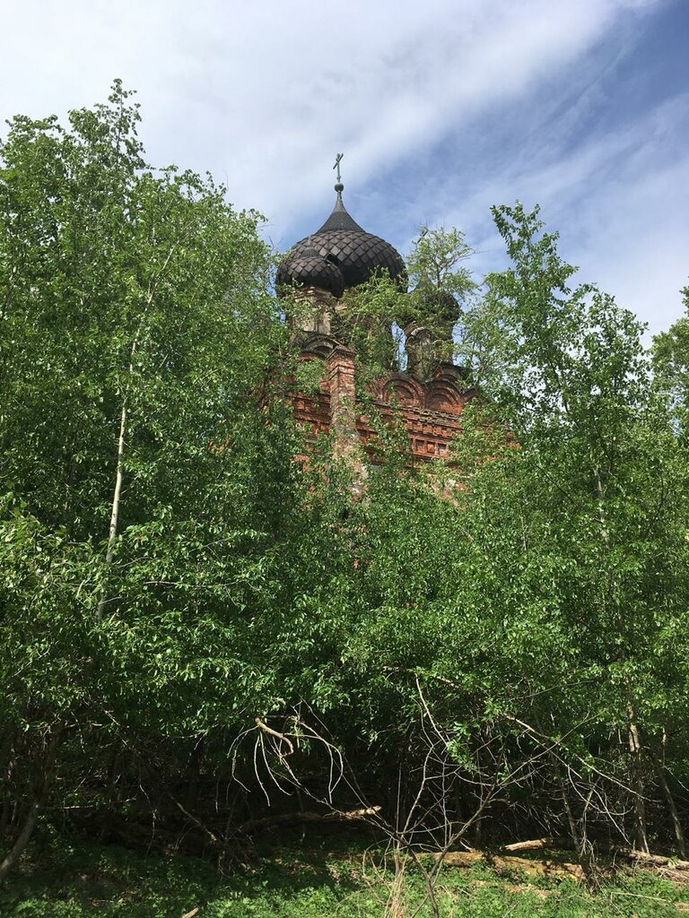 Orthodox church Церковь Успения Пресвятой Богородицы в Жарках, Kostroma Oblast, photo
