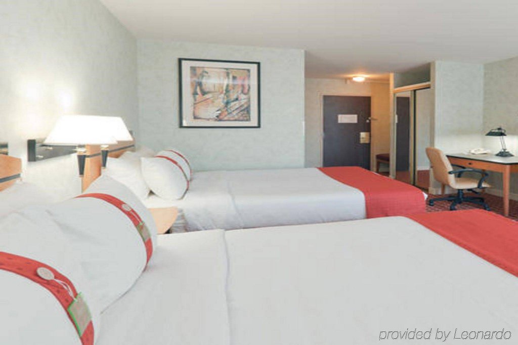 Фото Holiday Inn Dublin-Pleasanton by Ihg Hotel