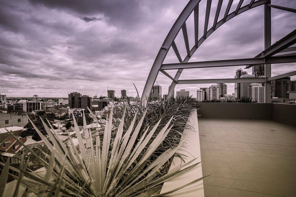 Фото Adge Hotel & Residences