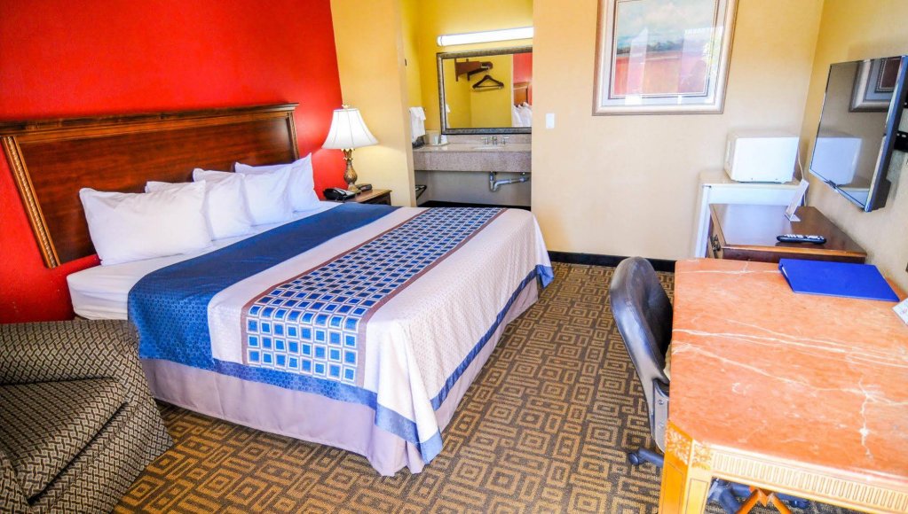 Фото Heritage Inn