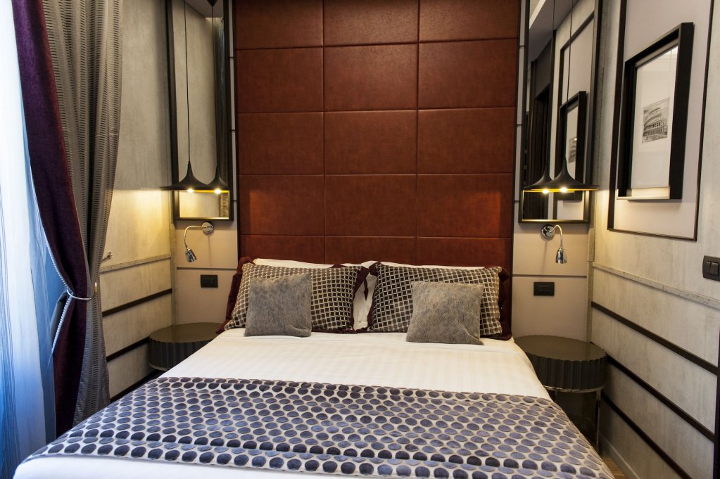 Фото Holidays at the Spanish Steps