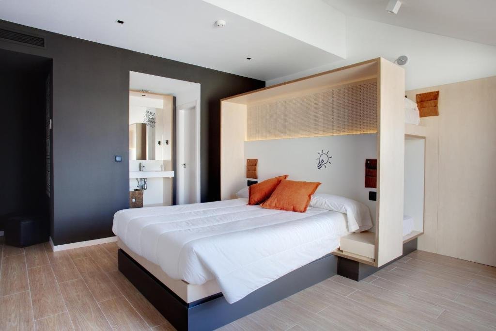 Фото Toc Hostel Barcelona