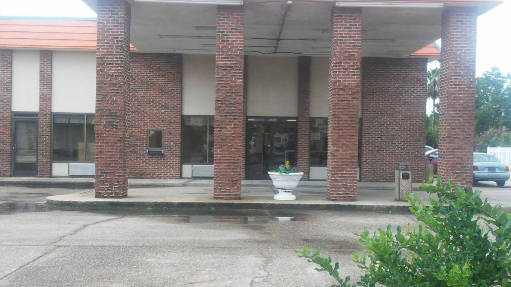 Фото Ramada by Wyndham New Orleans