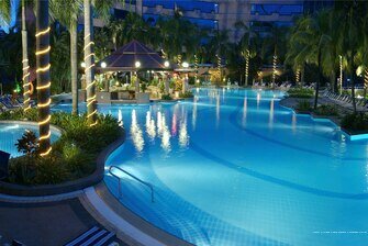 Внешний вид отеля Hotel Stripes Kuala Lumpur в Куала-Лумпуре, фото 4