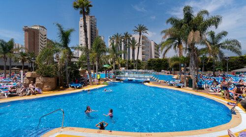 Внешний вид отеля Medplaya Hotel Calypso в Салоу, фото 2