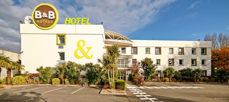 Фото B&b Hotel Nantes Centre