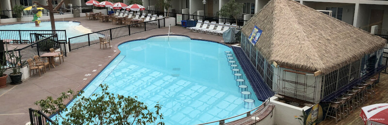 Фото Adventureland Inn