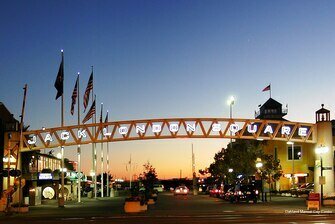 Внешний вид отеля Oakland Marriott City Center в Окленде, фото 2