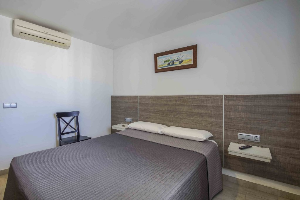 Фото Хостел Hostal Campito & Coworking