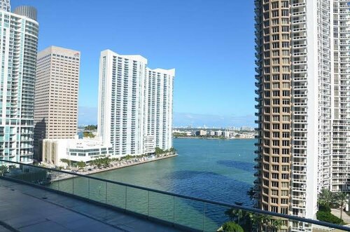 Гостиница Icon Brickell W Hotel and Residences в Майами