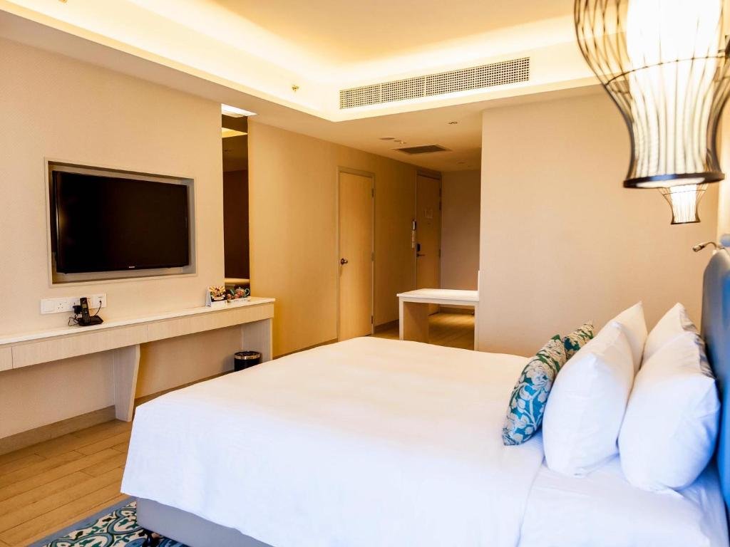 Фото Village Hotel Katong