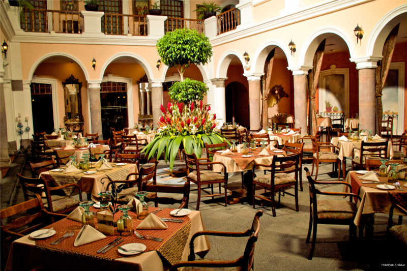 Фото Hotel Patio Andaluz