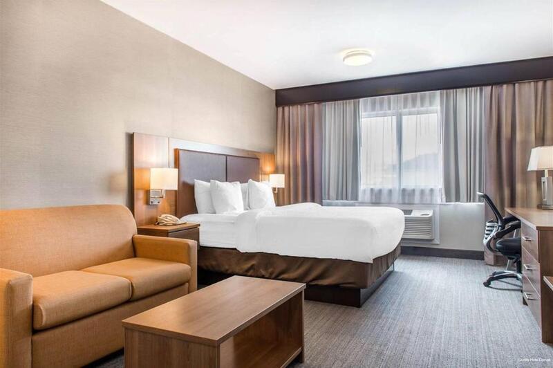 Фото Quality Hotel Dorval Aeroport