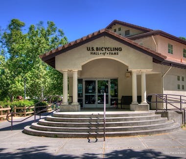 Фото University Park Inn & Suites