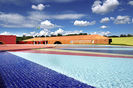 Фото Bourbon Curitiba Hotel e Suítes