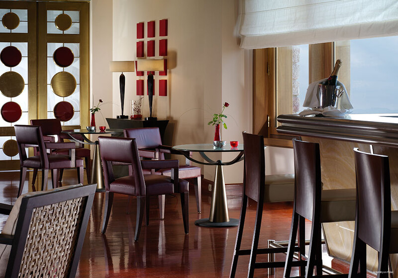 Фото Amphitryon Hotel