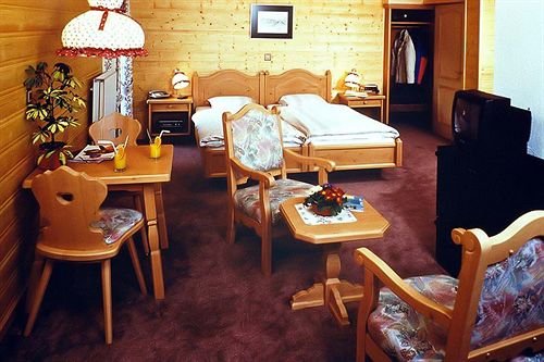 Фото Hôtel Aux Mille Etoiles