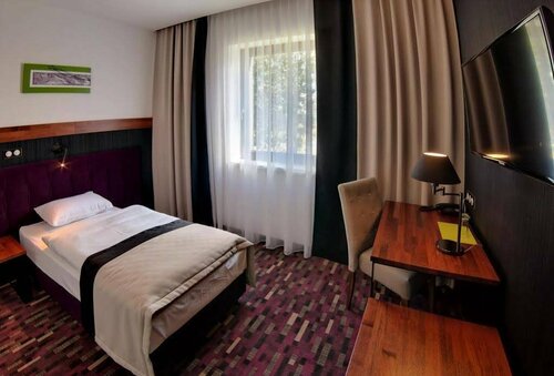Гостиница Hotel Modus & Restauracja в Лазиска-Гурне