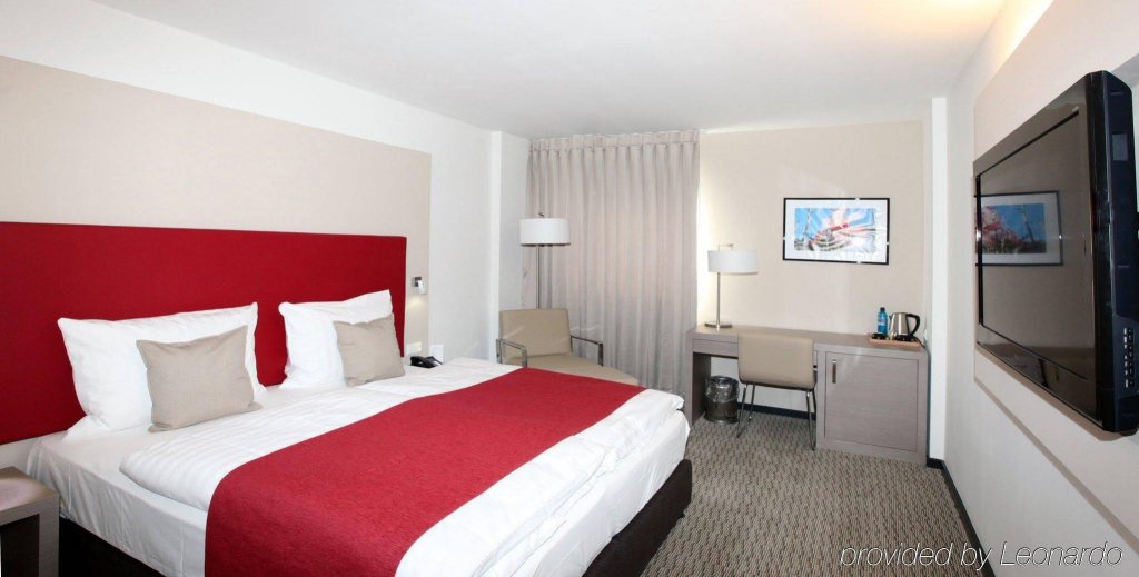 Фото Golden Tulip Kassel Hotel Reiss