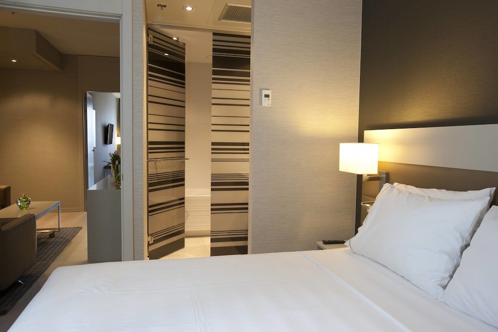 Фото AC Hotel Colon Valencia