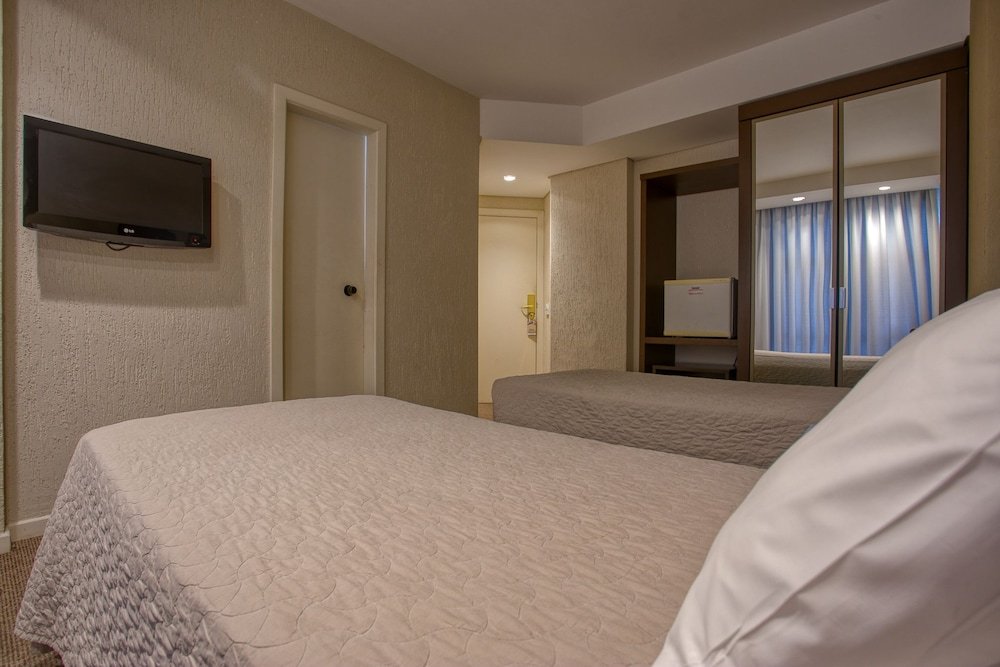 Фото Roochelle Hotel by Nobile